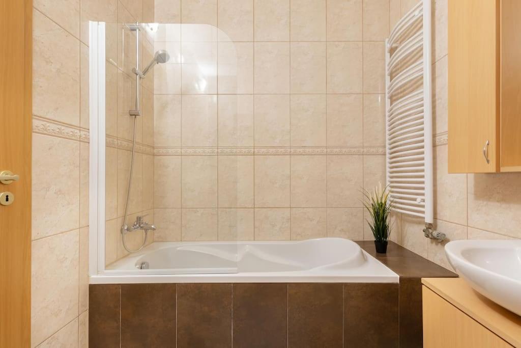 S22 Apartment Βουδαπέστη Εξωτερικό φωτογραφία